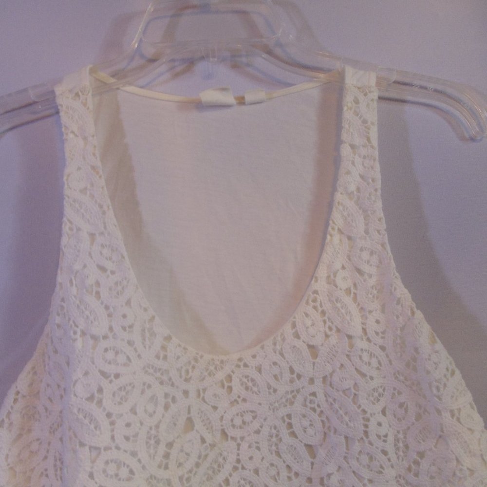 Gap Womens White Small Tank Top Deep Scoop Neck Crochet Lace - Picture 2 of 4